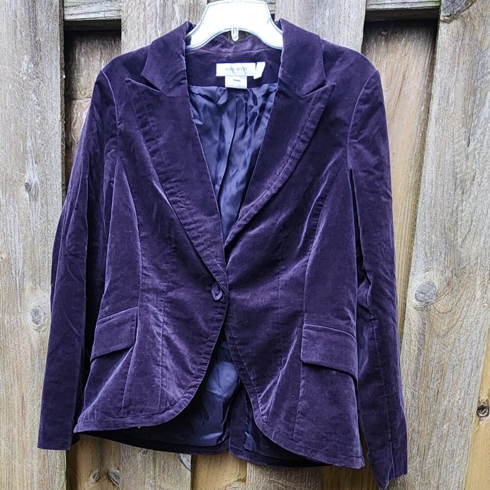 EUC Nine West plum velvet blazer jacket size 12/14